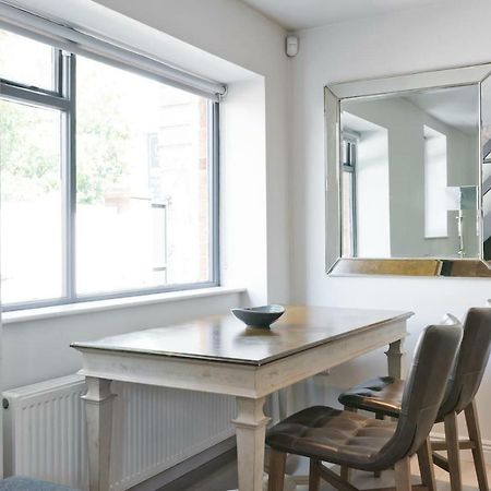 The Edge Suite - Hiphipstay Dublin Exterior foto